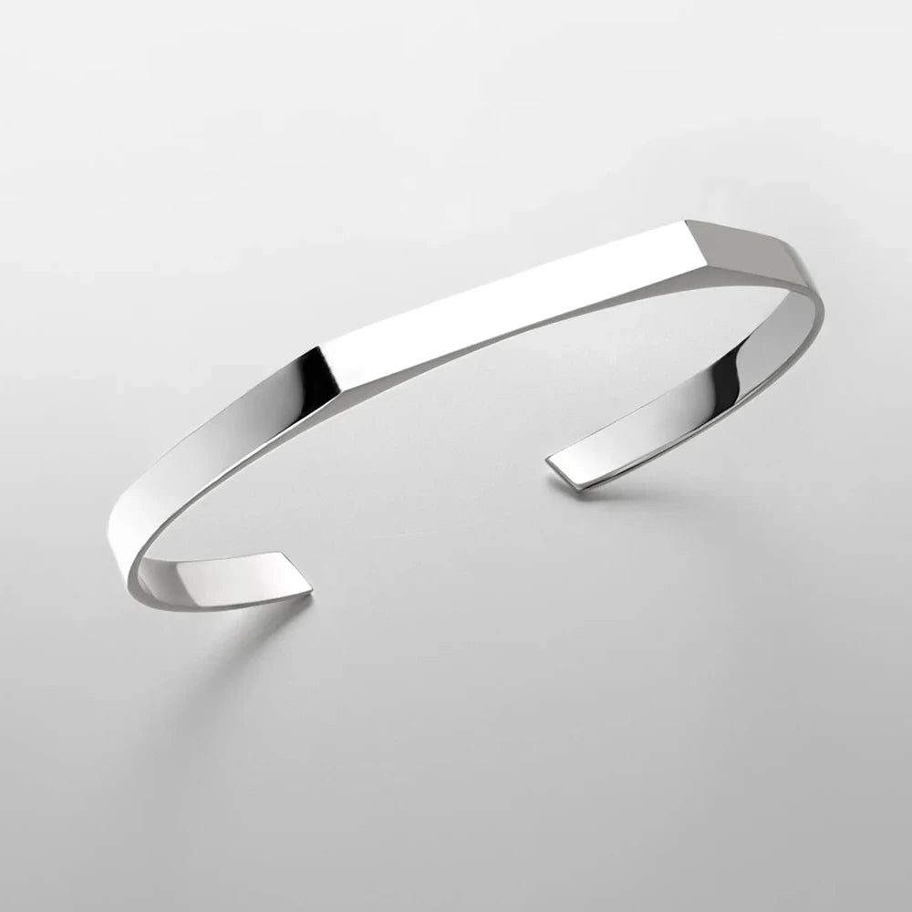 Minimalistisches, preiswertes Armband